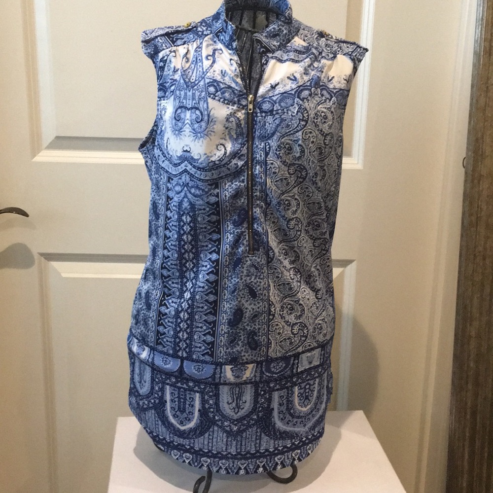 Perception Concepts Sleeveless Zipper Front Blouse